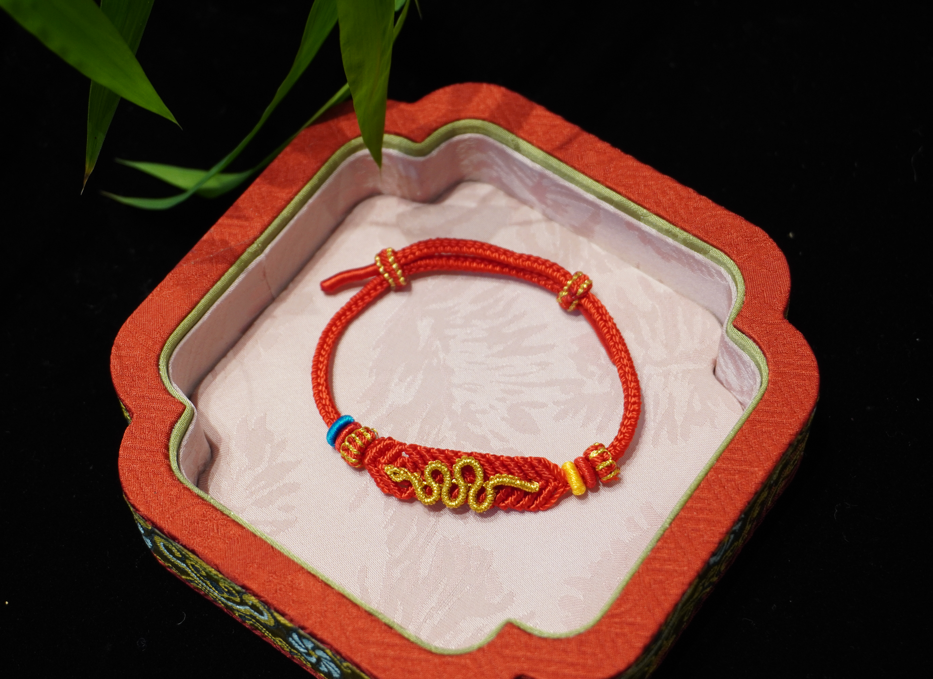 The Auspicious Golden - Snake Red - string Bracelet