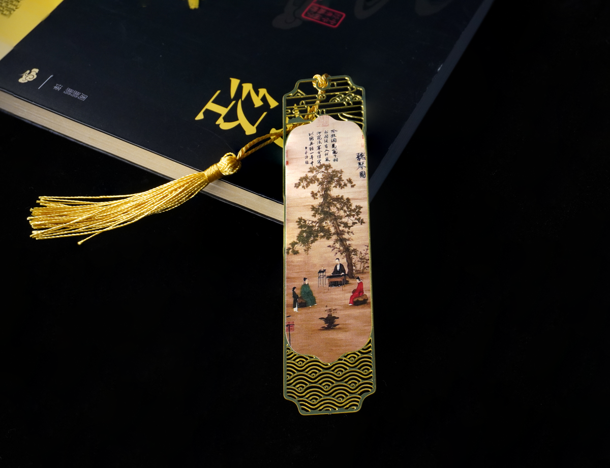 Elegant Metal Bookmark | A Touch of Art in Every Page