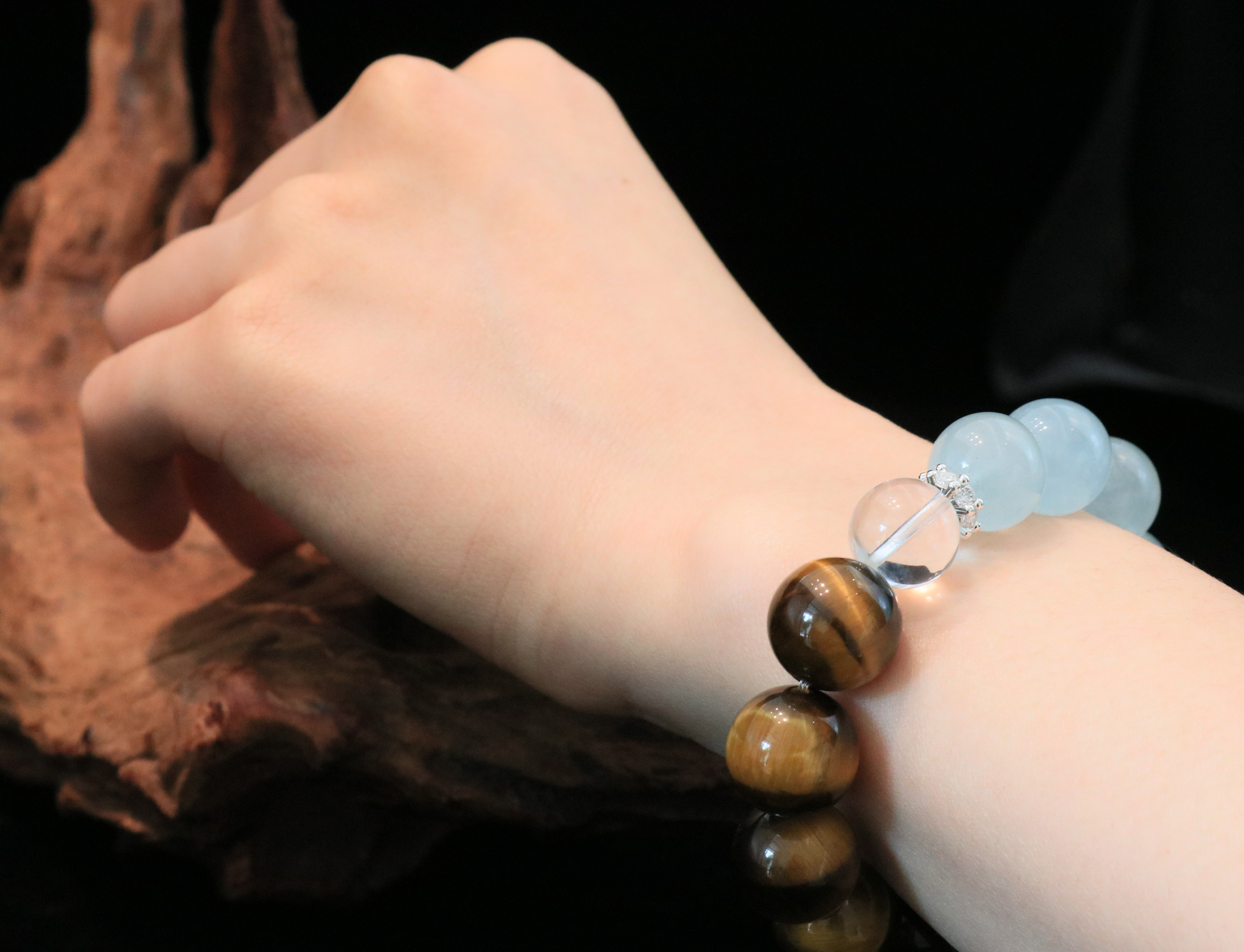 Ocean's Gaze Handmade Bracelet ¨C Tiger's Eye, Aquamarine & Clear Quartz Jewelry for Inner Peace, Confidence & Clarity