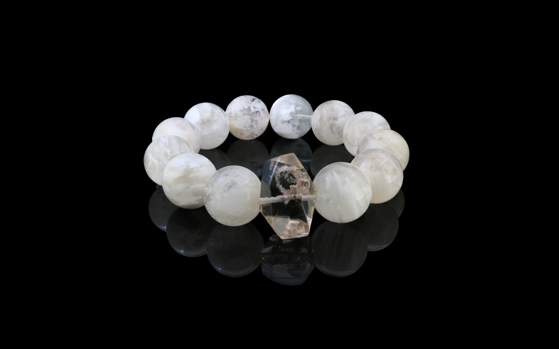 Frozen Harmony Bracelet - A Symphony of Purity and Unique Energy